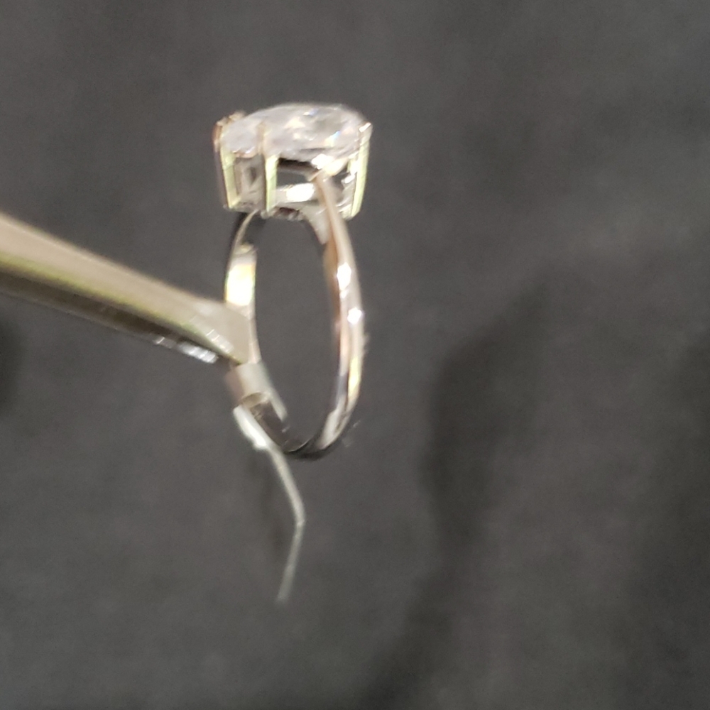 🆕️FINAL SALE 50% OFF $950 2CT Pear Cut 14k White Gold Simulated Solitaire Diam. - Picture 7 of 8